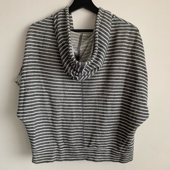 Garage Striped Crop Hoodie - Picture 4 of 4